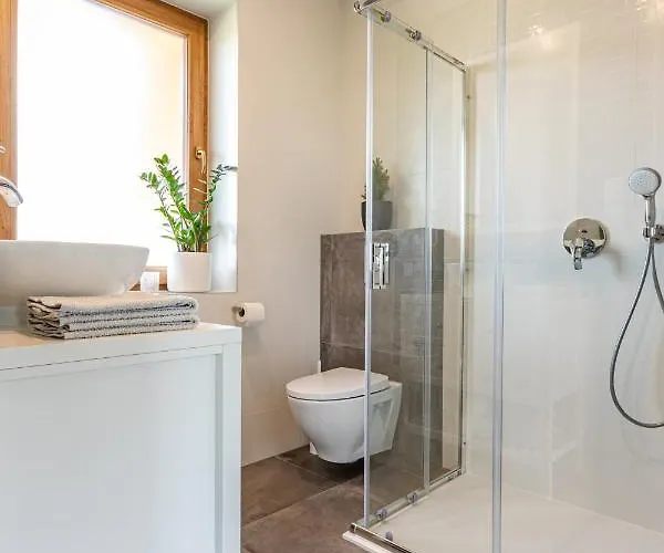 別荘 Cyrhlanski Wypas